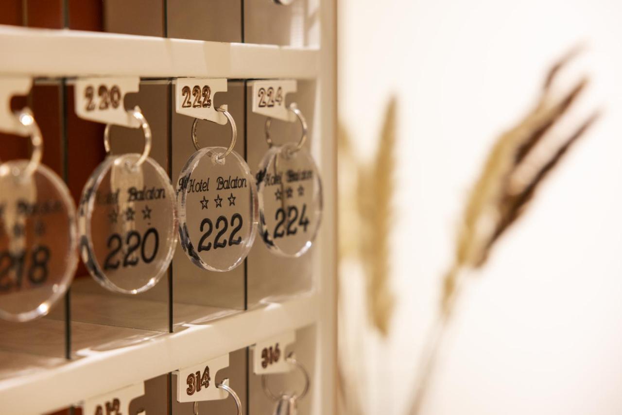 Hotel Balaton リッチョーネ エクステリア 写真